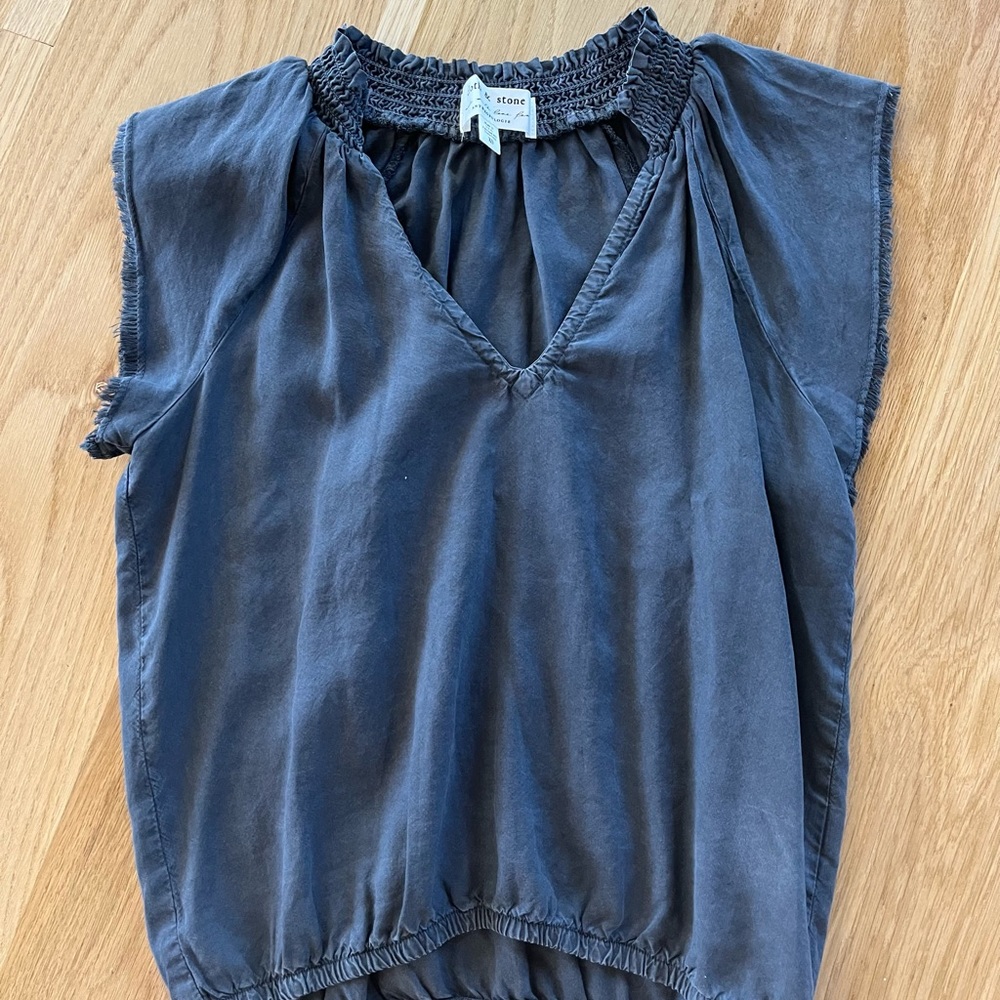 Cloth and Stone for Anthropologie, dark blue cute top